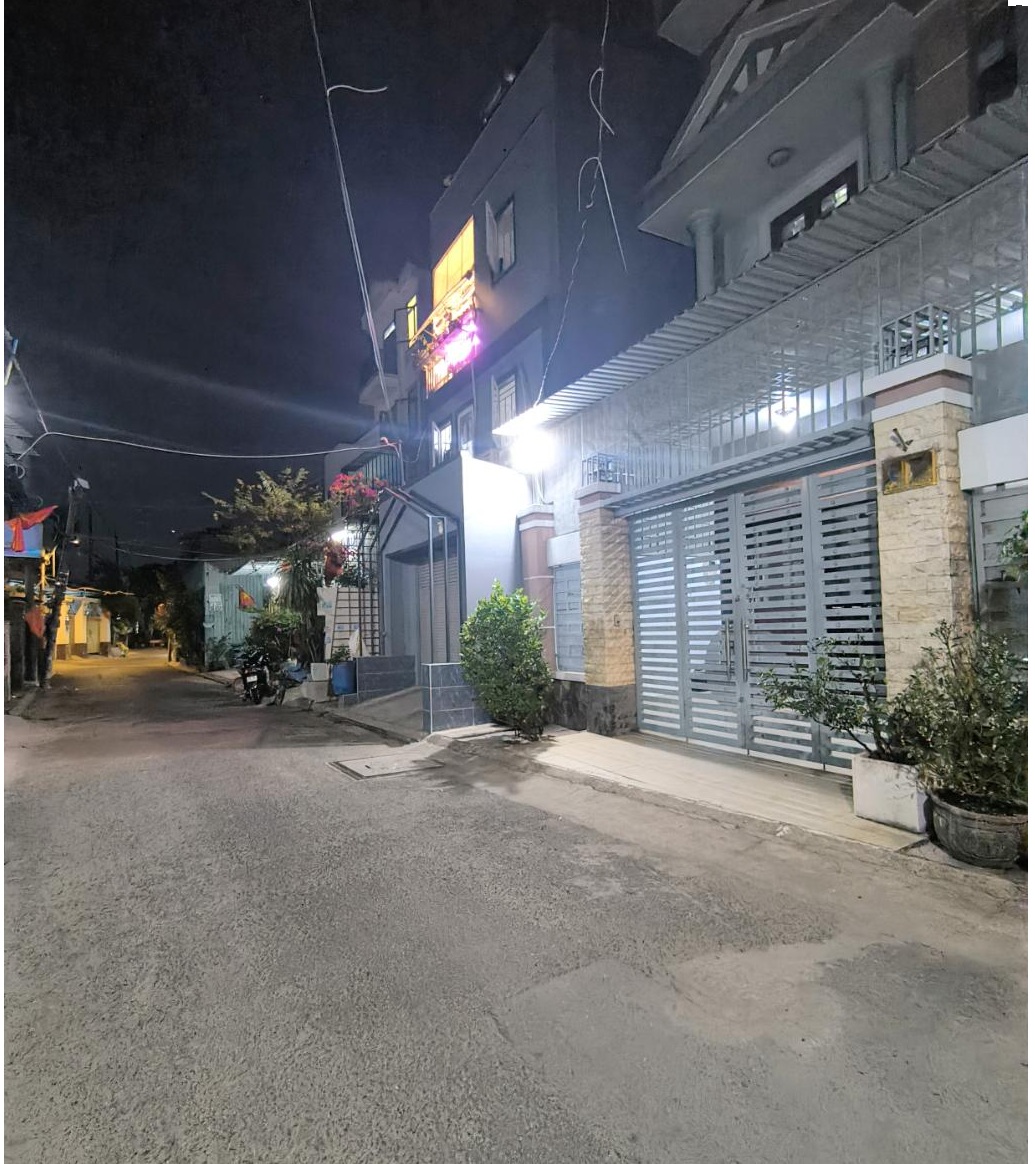 Bán Nhà Vừa Ở Vừa Kinh Doanh, 4 Tầng, Mặt Tiền Đường số, Linh Đông 85 m2, Hơn 7 tỷ