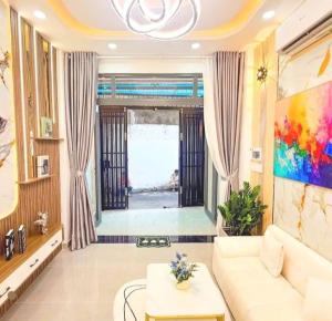 Bán nhà thủ đức, 54m2, nhỉnh 4 tỷ, giáp Bình Thạnh, Gò Vấp