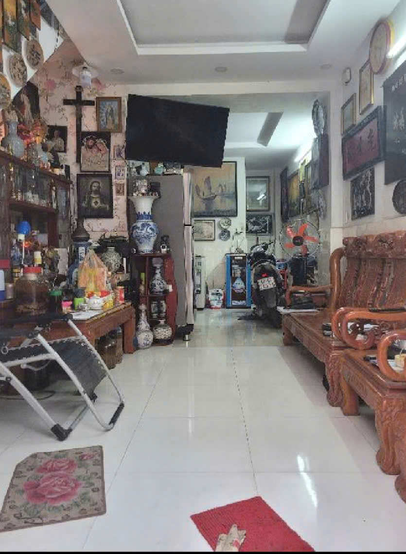 BÁN NHÀ ĐƯỜNG CMT8 PHƯỜNG 11,QUẬN 3,GIÁ 4,3 TỶ