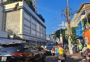 BÁN NHÀ TRUNG TÂM QUẬN 3, HẺM XE HƠI