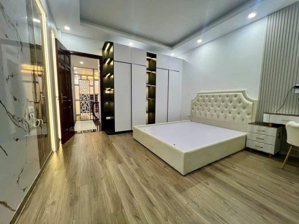 CHỈ 6.X TỶ SỞ HỮU NGAY NHÀ MỚI 4 TẦNG GẦN ĐƯỜNG OTTO TRÁNH