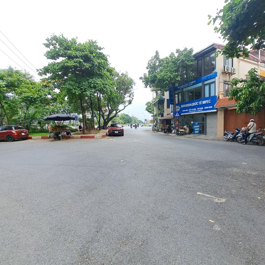 Gấp & Hot - Nhà Ngọc Thuỵ - Khu vực kinh doanh, sẵn dòng tiền - DT 55m2 - 6 tỷ