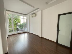 Chốt ngay - Nhà Ngọc Thuỵ - ô tô 7 chỗ vào nhà - khu vực thoáng, ở sướng - DT 49m2 - chỉ 6 tỷ