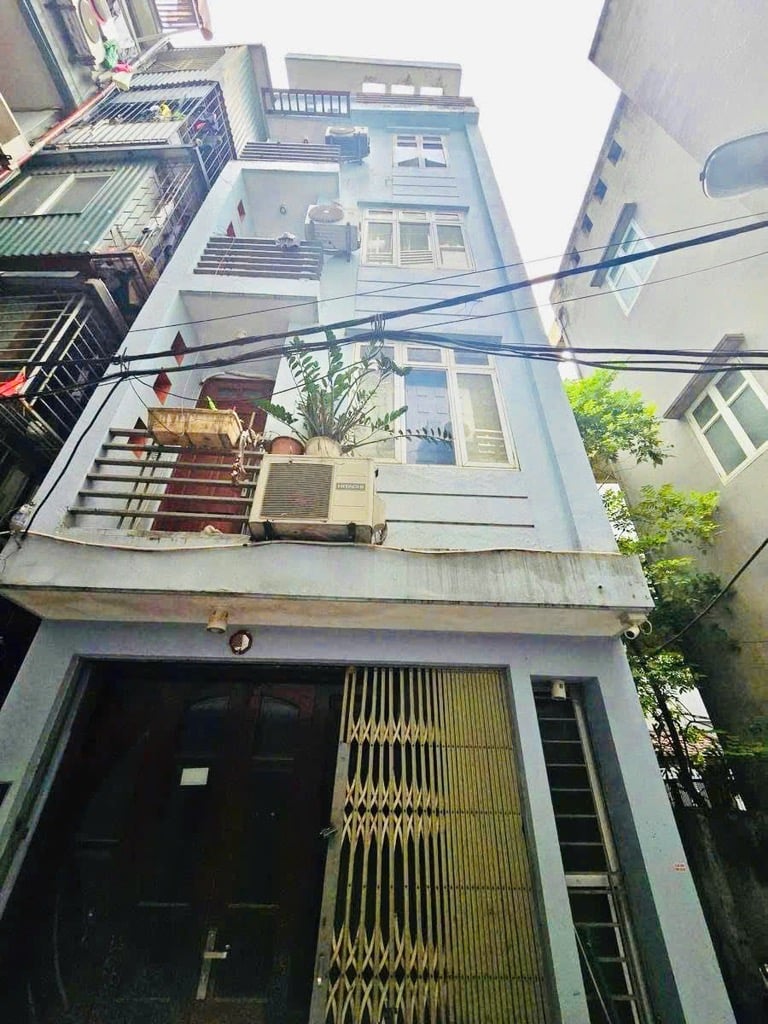Bán nhà Yên Hòa Cầu Giấy 32m 5 tầng 6.9 tỷ