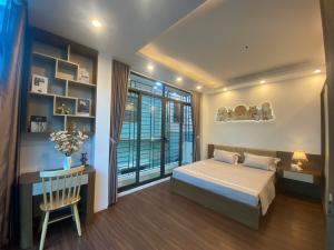 Siêu Phẩm Cầu Giấy 33m 5 tầng 9.5 tỷ ô tô tránh kinh doanh
