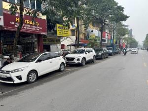 HOÀNG VĂN THÁI - THANH XUÂN - LÔ GÓC- VÀI CHỤC MÉT RA PHỐ - NGÕ THÔNG SH QUAY ĐẦU .