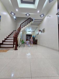 BÁN NHÀ NGỌC HỒI - 5TẦNG SIÊU ĐẸP - Ô TÔ ĐỖ CỬA - NỘI THẤT XỊN XÒ - DT55M2 - 9TỶ