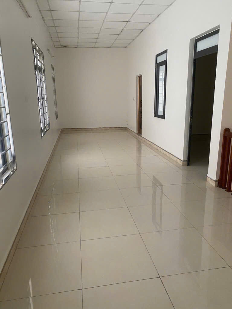 BÁN NHÀ 2 TẦNG TẠI THANH LÂM - MÊ LINH - LÔ GÓC- FULL THỔ CƯ - NGÕ THÔNG - Ô TÔ ĐỖ CỬA - SẴN VỀ Ở
