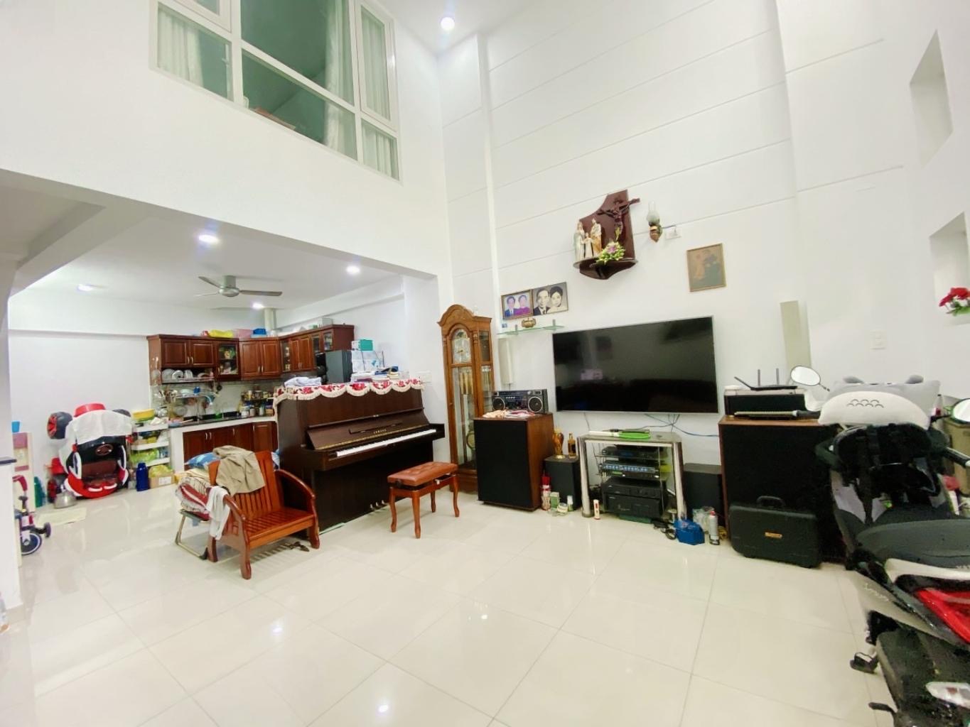 BÁN NHÀ - HẺM XE HƠI - SÁT MẶT TIỀN - 4 TỶ