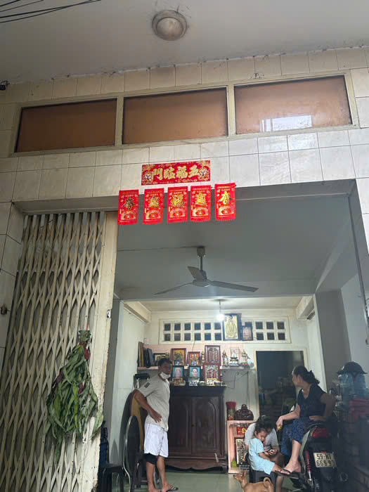 TT Q11 giá tốt, nhà kiên cố, khu sầm uất