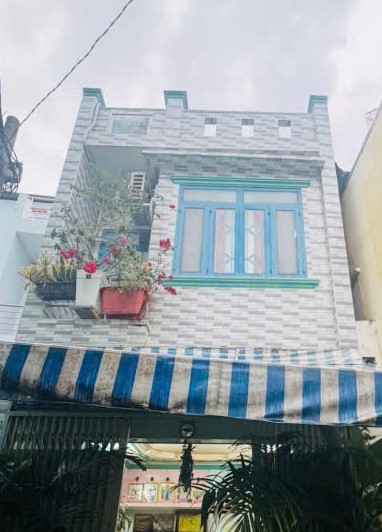 Bán Nhà PHẠM VĂN CHÍ - HẺM TO - 2 TẦNG, 4x8 Giá Chỉ Có 3.9x tỷ