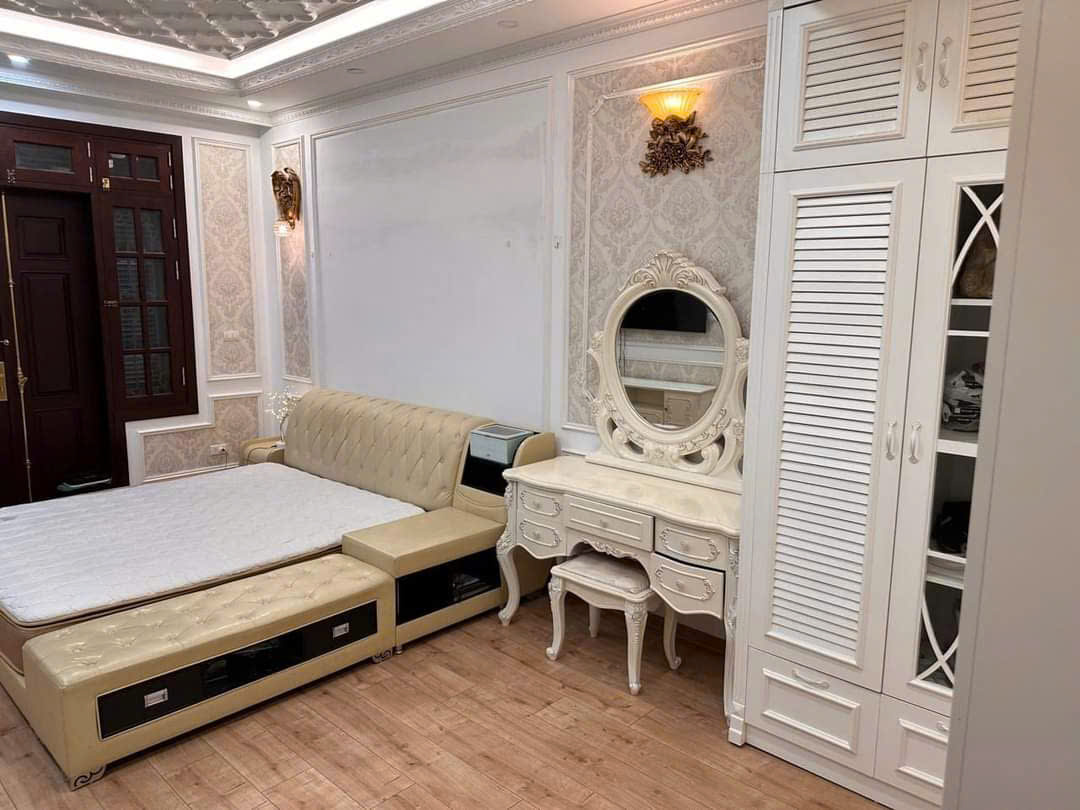 Bán Nhà 5 tầng Vũ Ngọc Phan  Láng Hạ