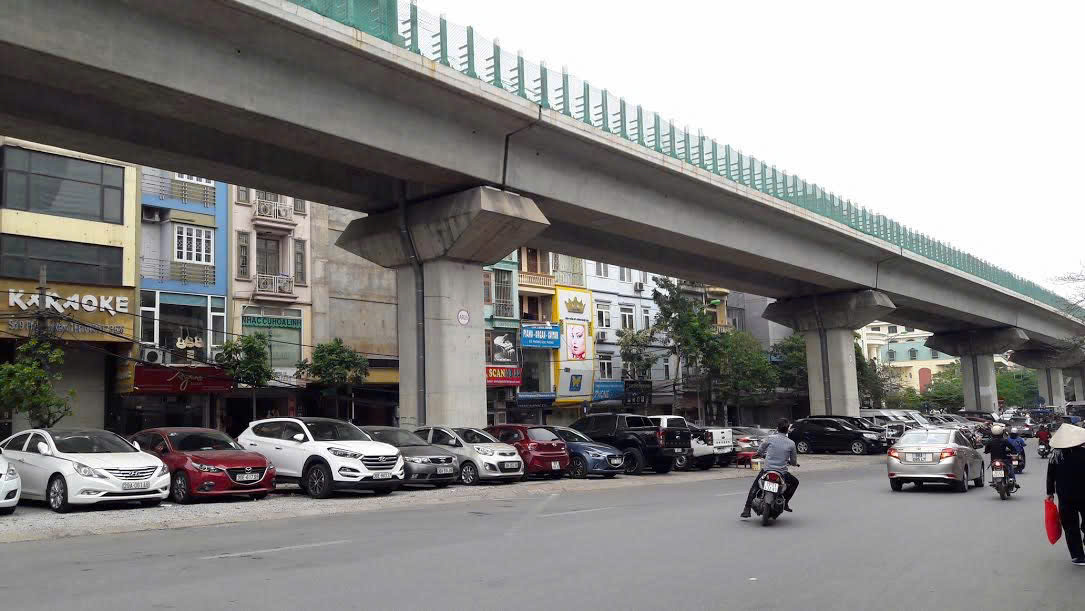 Chính chủ bán nhà phố  Hào Nam  Mặt tiền rộng  Trung tâm quận Đống Đa