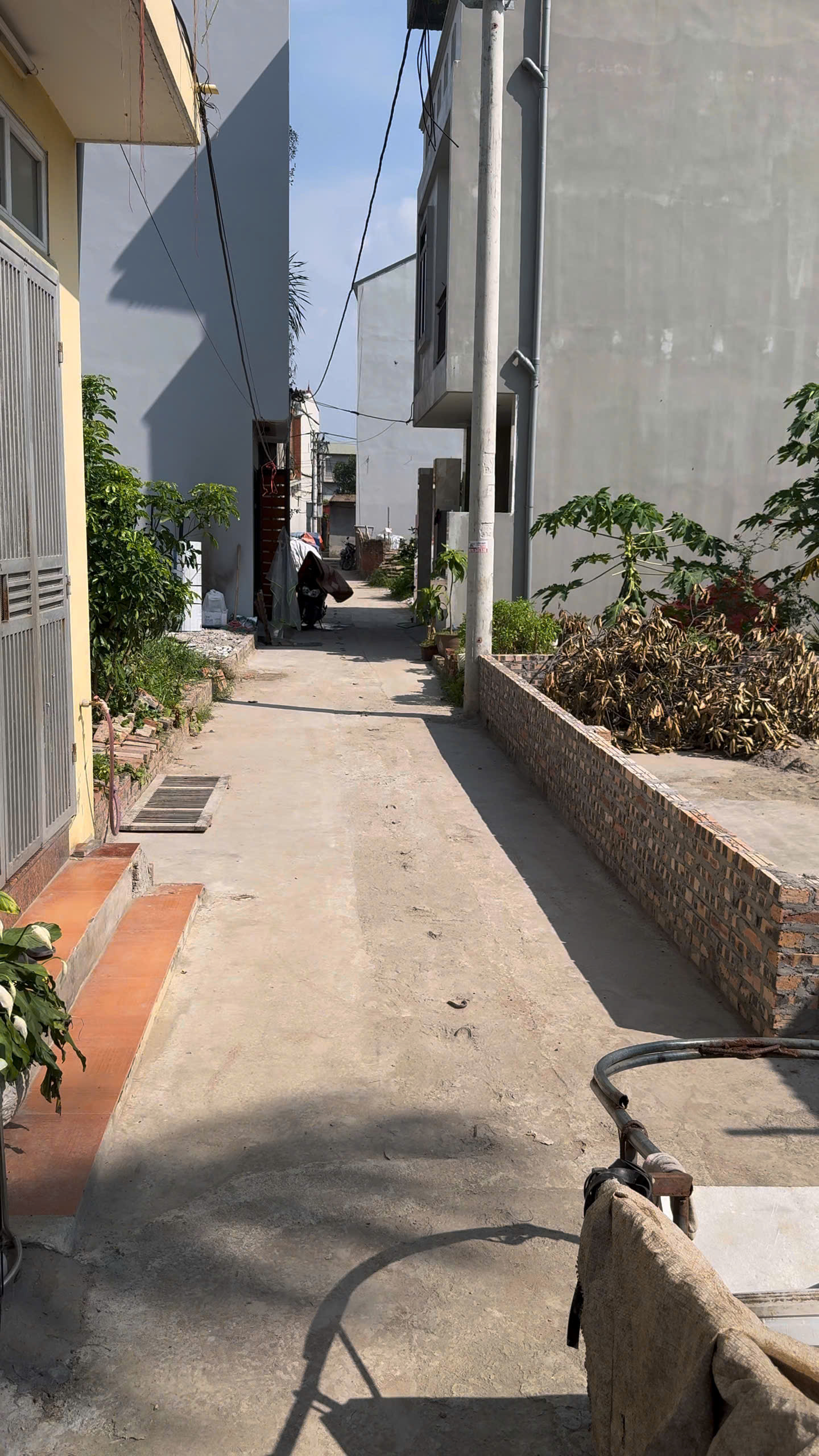 10m5 mặt tiền hàng hiếm tại Đông Anh 76m2 ngõ oto, giá rất hợp lý