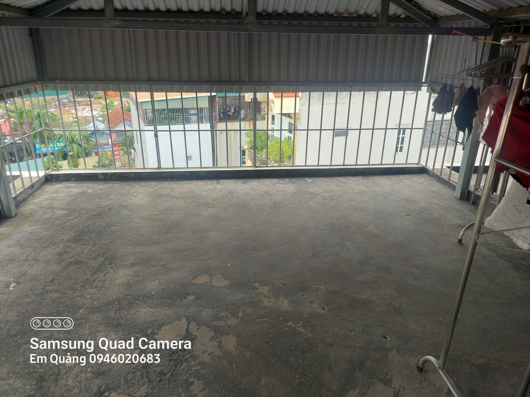 NHÀ MỚI VỀ Ở LUÔN, CÁCH 20M RA ĐƯỜNG ÔTÔ, 200m ra Đại Lộ Thăng Long, DT 31m, MT 4.37m, 4 TẦNG, 5.2T