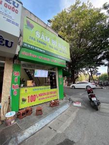 2 MẶT PHỐ