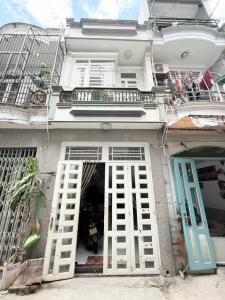 NHÀ VỊ TRÍ ĐẸP NHẤT GÒ VẤP HIỆN TẠI - NGÀY CÔNG VIÊN LÀNG HOA, HXH THÔNG - ĐƯỜNG SỐ 3, 9, GV - 30M (3X10) HƠN 3 TỶ