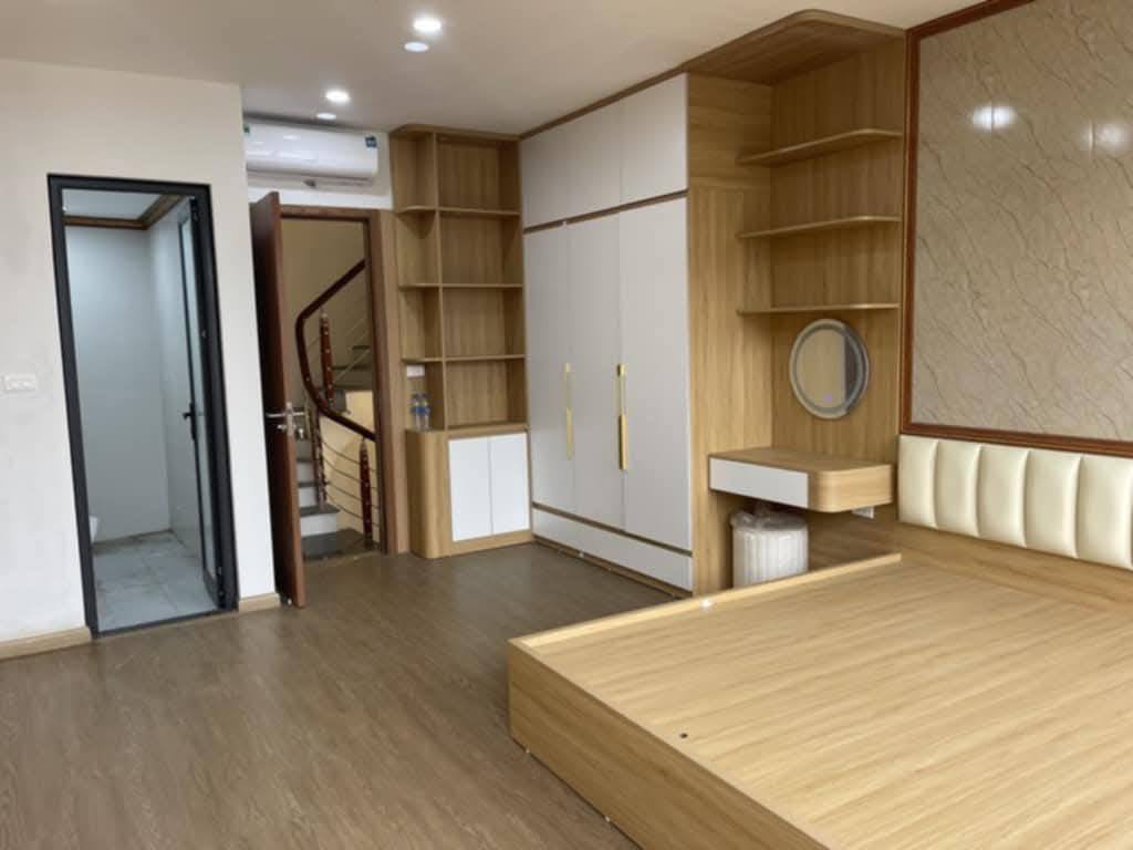 BÁN NHÀ SÀI ĐỒNG - LONG BIÊN