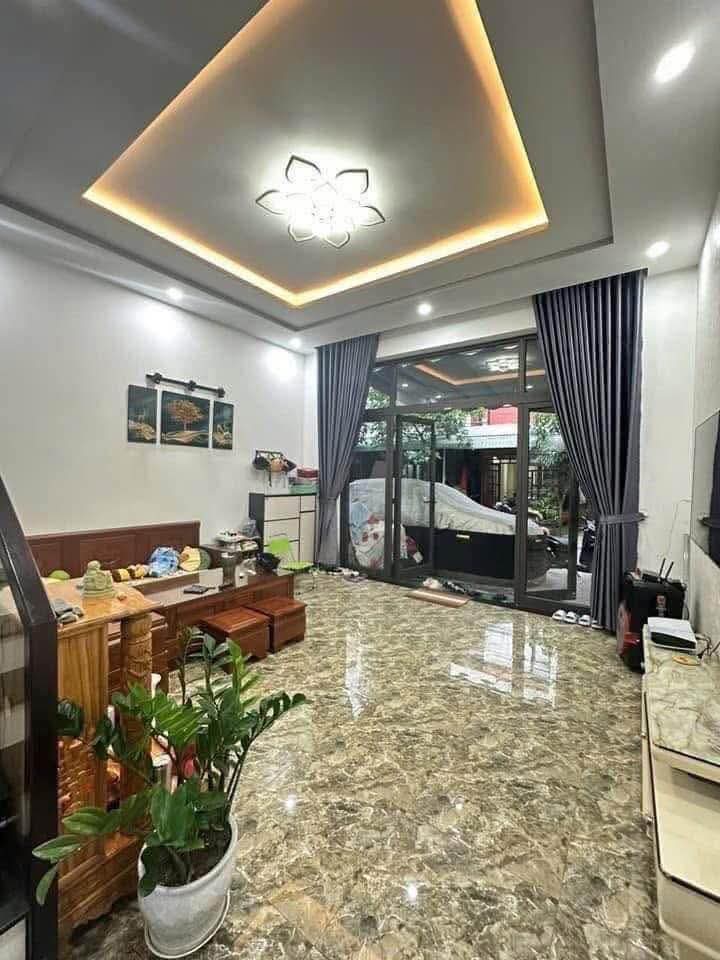 Bán nhà khu vực kim ngưu