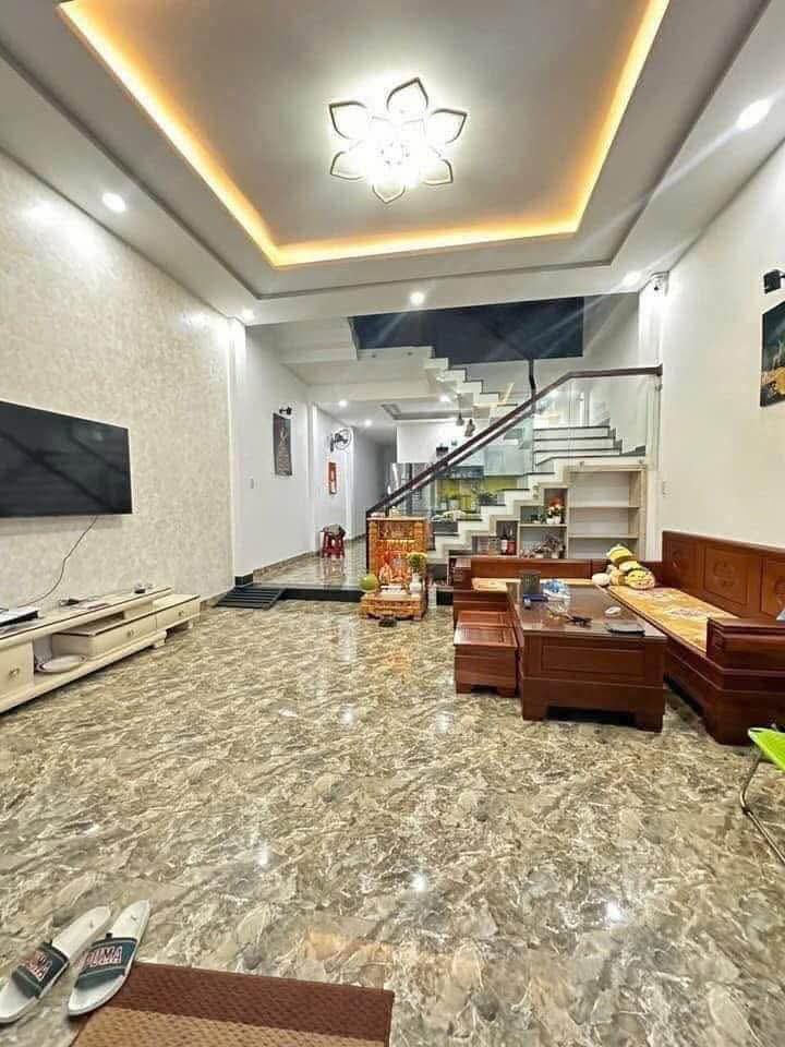 Bán nhà khu vực kim ngưu