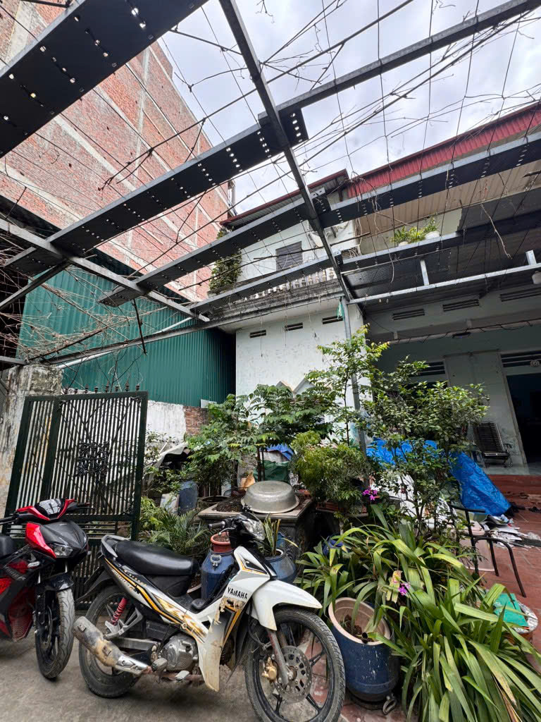 Đất Đẹp Xây Nhà, 54 m2, # Sát Đại Lộ Thăng Long, Vườn Nhật