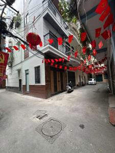 Nhà Đẹp Ô Tô Đỗ Cửa, 17,3 m2, Vị Trí Trung Tâm