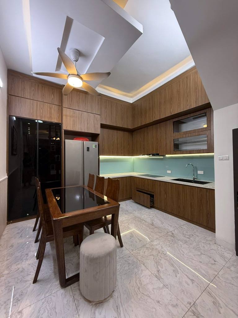 SIÊU PHẨM MẶT NGÕ THÔNG KINH DOANH - VF3 ĐỖ CỬA - FULL NỘI THẤT -  KIM NGƯU - LÒ ĐÚC - LẠC TRUNG 