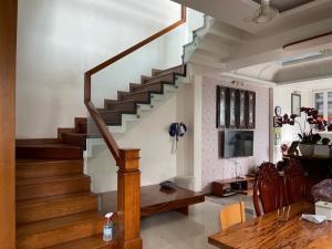 BIỆT THỰ MINI - SANG TRỌNG - Ô TÔ NGỦ TRONG NHÀ - GIA CHỦ LÀM ĂN TỐT MUA ĐỔI NHÀ MỚ