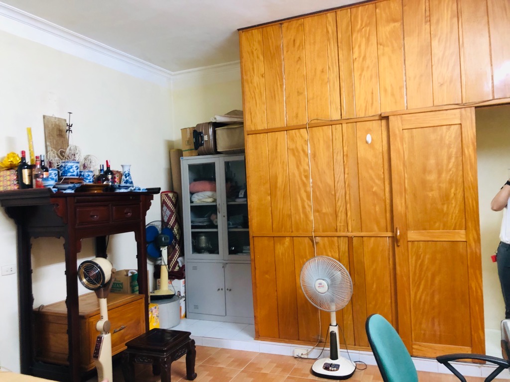 Nhà 6 tầng  Trần Quý Cáp,Đống Đa – Cho thuê full 8 phòng, thu ngay 40 triệu/tháng!