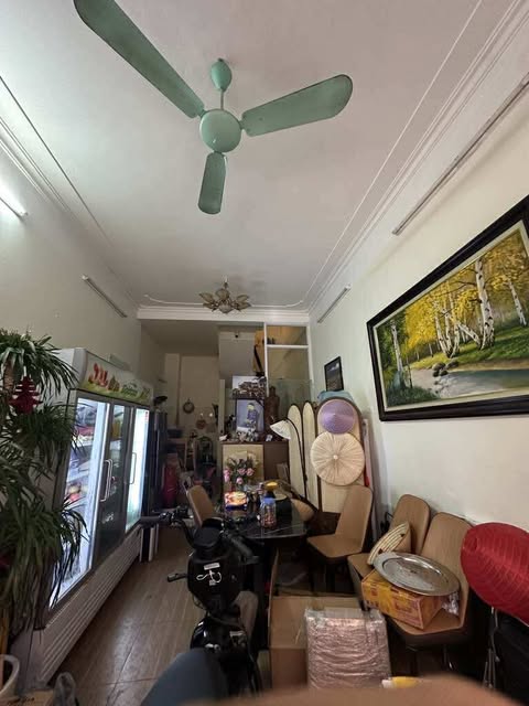 NHÀ ĐẸP QUAN HOA - Ô TÔ NGỦ TRONG NHÀ - VÀI BƯỚC CHÂN RA PHỐ
