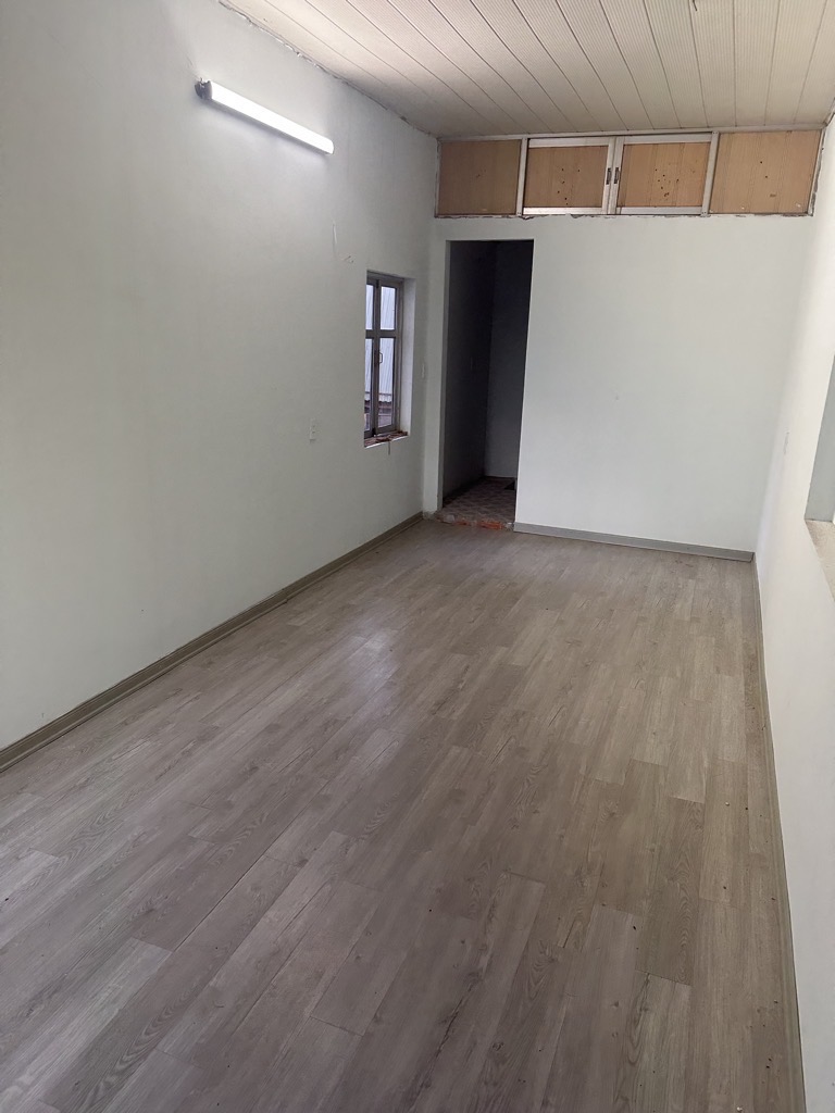 Ngọc lâm bán nhà sau QH ra mặt phố