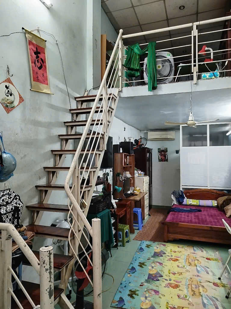 Bán đất tặng nhà 36m2 Long Biên Đức Giang