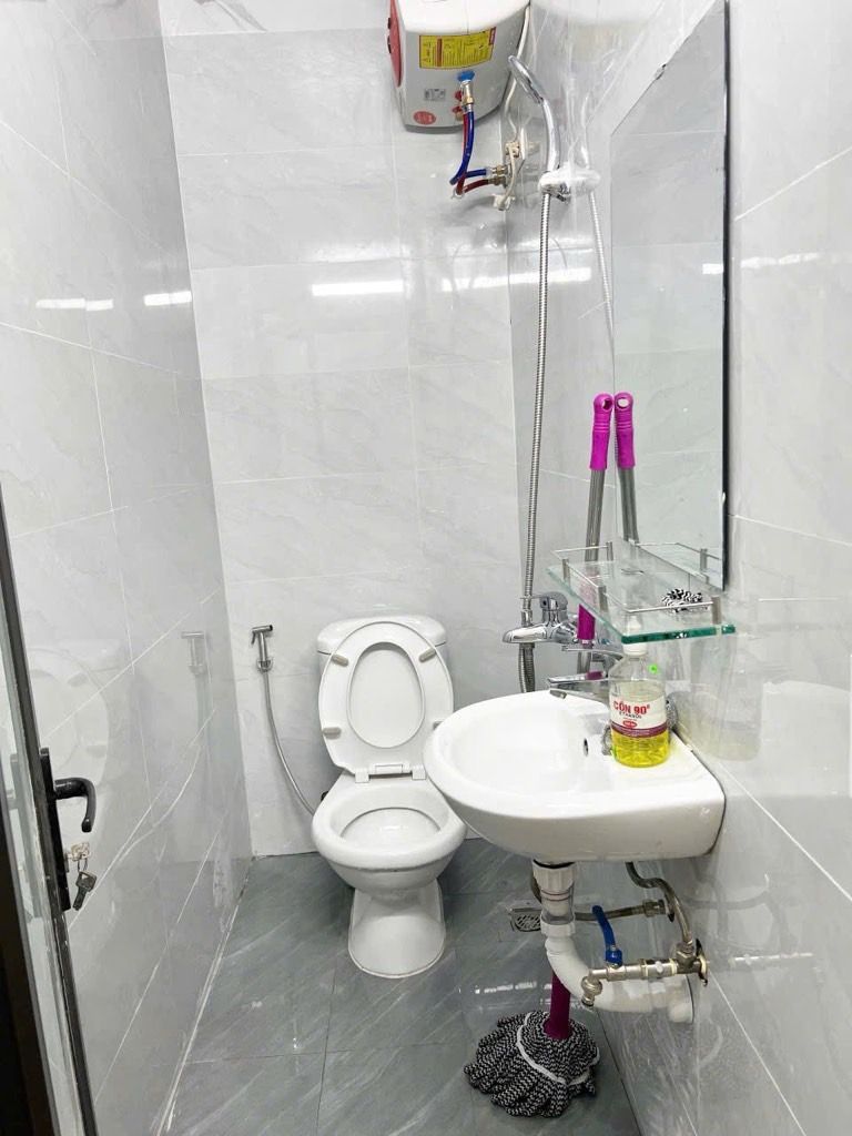 45m2 Ngọc Lâm ngõ ô tô thông, cạnh tiểu học đối diện công viên