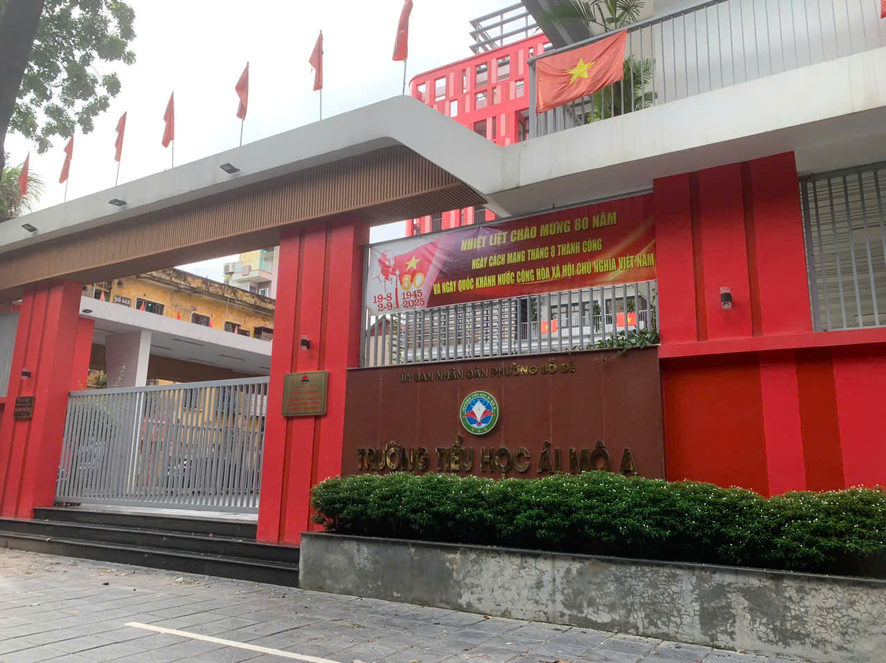 45m2 Ngọc Lâm ngõ ô tô thông, cạnh tiểu học đối diện công viên