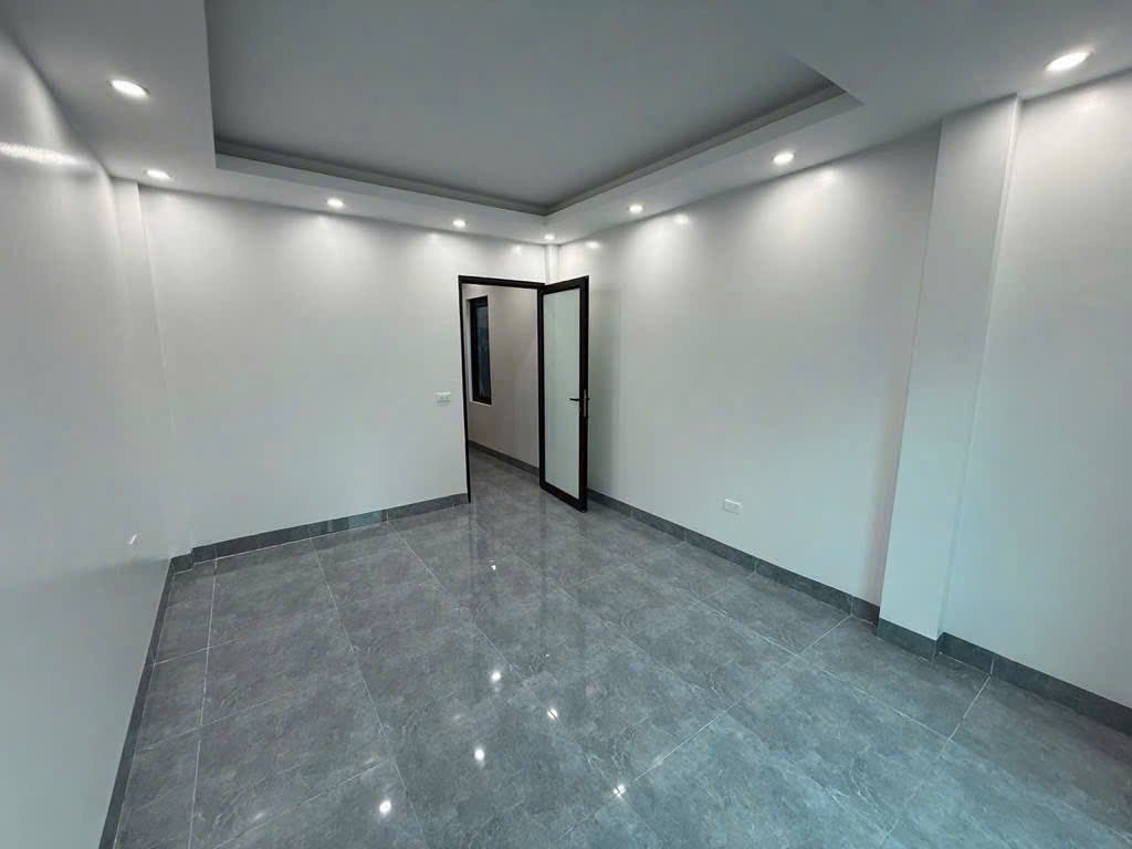 LÔ GÓC - NỞ HẬU - VIEW THOÁNG - SÂN RỘNG - NHÀ ĐẸP - NGUYỄN VĂN LINH