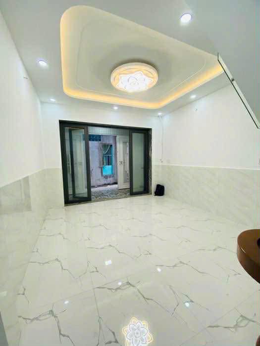 Bán nhà đẹp ở ngay đường Hồ Học Lãm, An Lạc, Quận Bình Tân