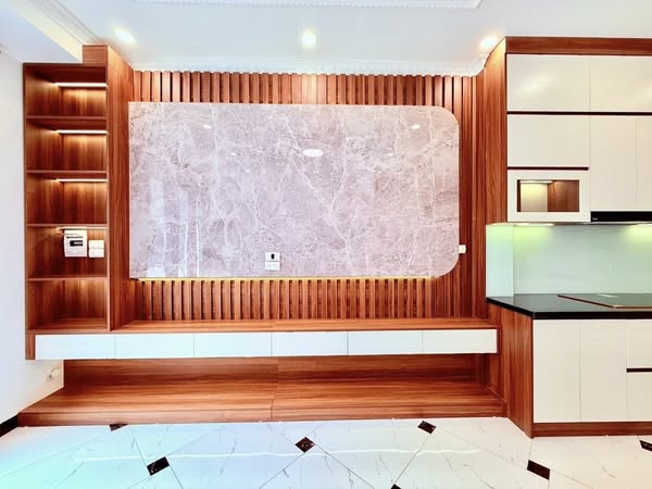 HÀNG HIẾM - Ô TÔ VÀO NHÀ - CHỦ NHÀ TẶNG TOÀN BỘ NỘI THẤT CAO CẤP
