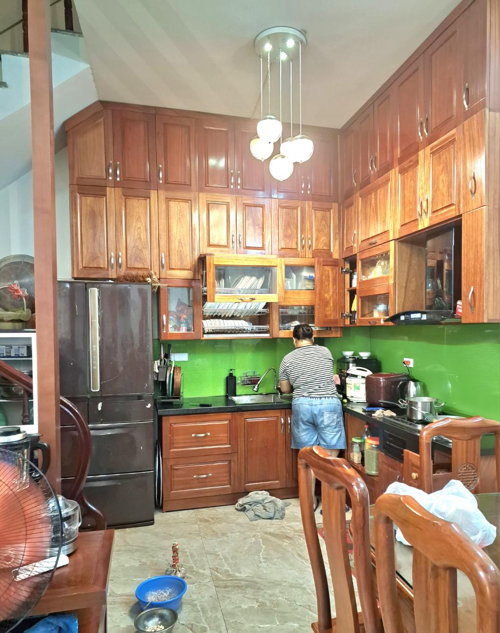 NHÀ ĐẸP TRẦN BÌNH - FULL NỘI THẤT CAO CẤP - GẦN DƯỜNG LỚN - MẶT TIỀN RỘNG