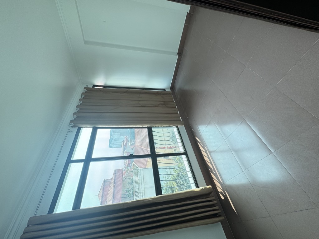 Mặt Phố Trần Cung 5 Tầng - Có Gara Oto 7 chỗ - View Đẹp