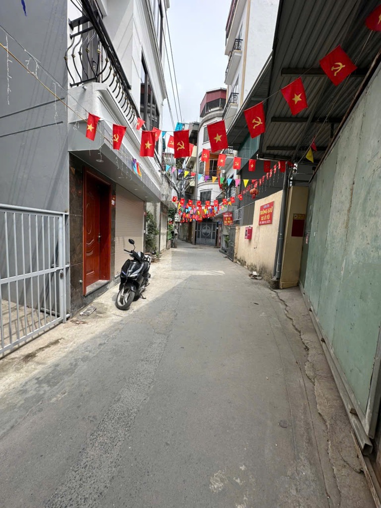 Cực Hiếm - Oto Tránh - Full Nội Thất - Gần QL 32