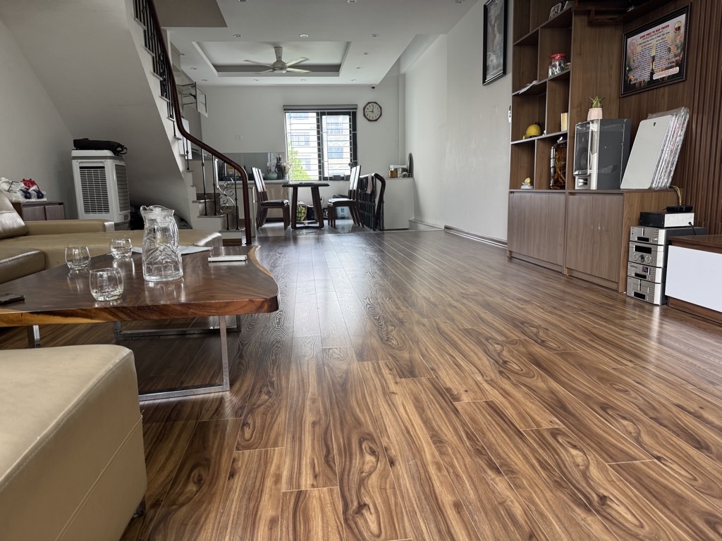Bán Nhà Lô Góc 3 Oto Tránh - Gần Lideco, QL32, Vin - Mặt Tiền 5m