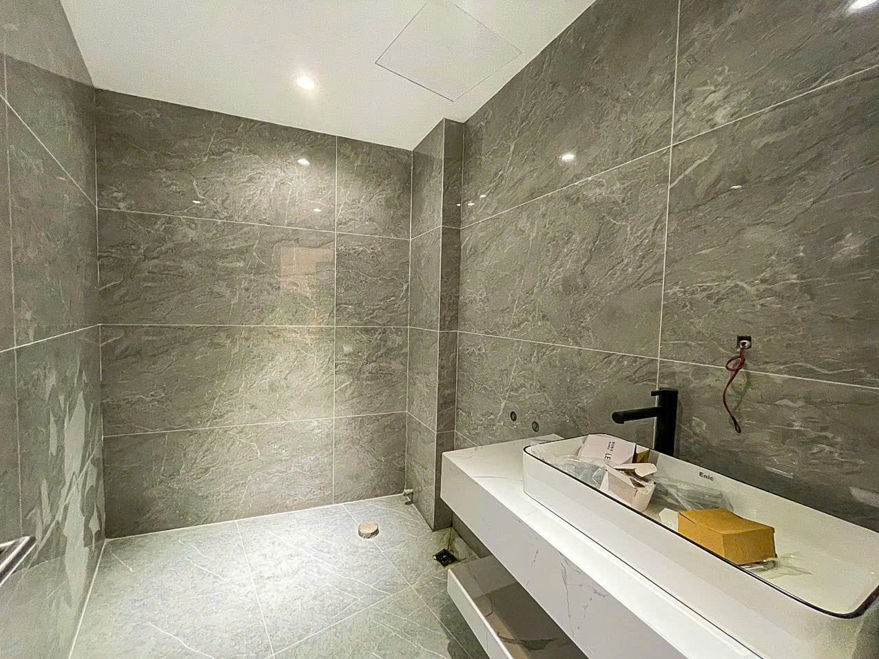 Khu Hiếm - Từ Hoa - Có Thang Máy - Pccc Đạt Chuẩn