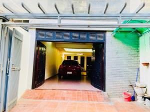 Mặt Phố Trần Cung 5 Tầng - Có Gara Oto 7 chỗ - View Đẹp