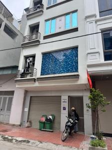Nhà Đẹp Oto Tránh - Thoáng - Nhiều Tiện Ích Xung Quanh