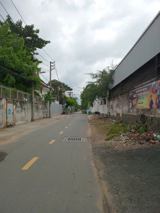 Nguyễn Biễu, Q5, HXH, 2 tầng, nhỉnh 6 tỷ