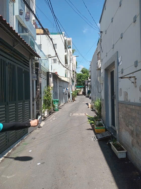 Q5, P 10, 48 m2, 3 tầng, 8.5 tỷ