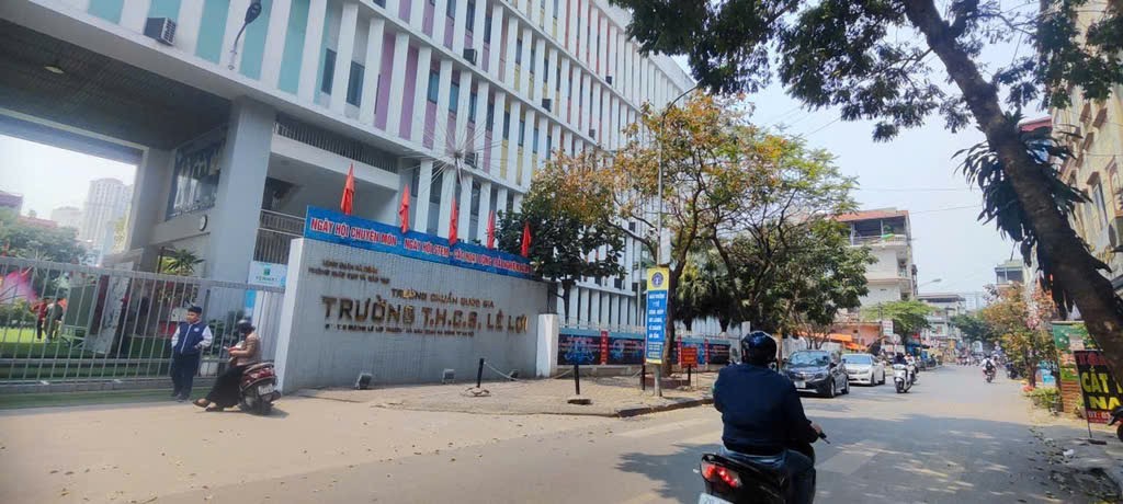 Hiếm 31m2 trung tâm Lê Lợi Hà Đông