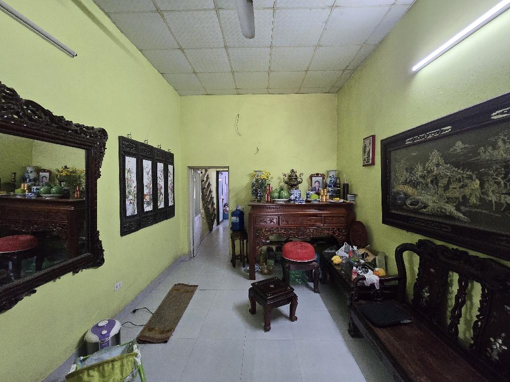 TRUNG TÂM QUẬN VỈA HÈ Ô TÔ TRÁNH- NHÀ CHƯA SỔ
