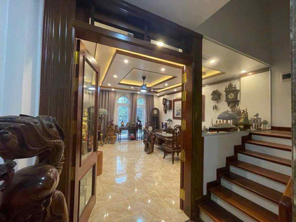 VIP! BÁN NHÀ LIỀN KỀ KĐT LOUIS CITY ĐẠI MỖ, THANG MÁY NHẬP KHẨU, DT:105M2, GIÁ BÁN 28 TỶ