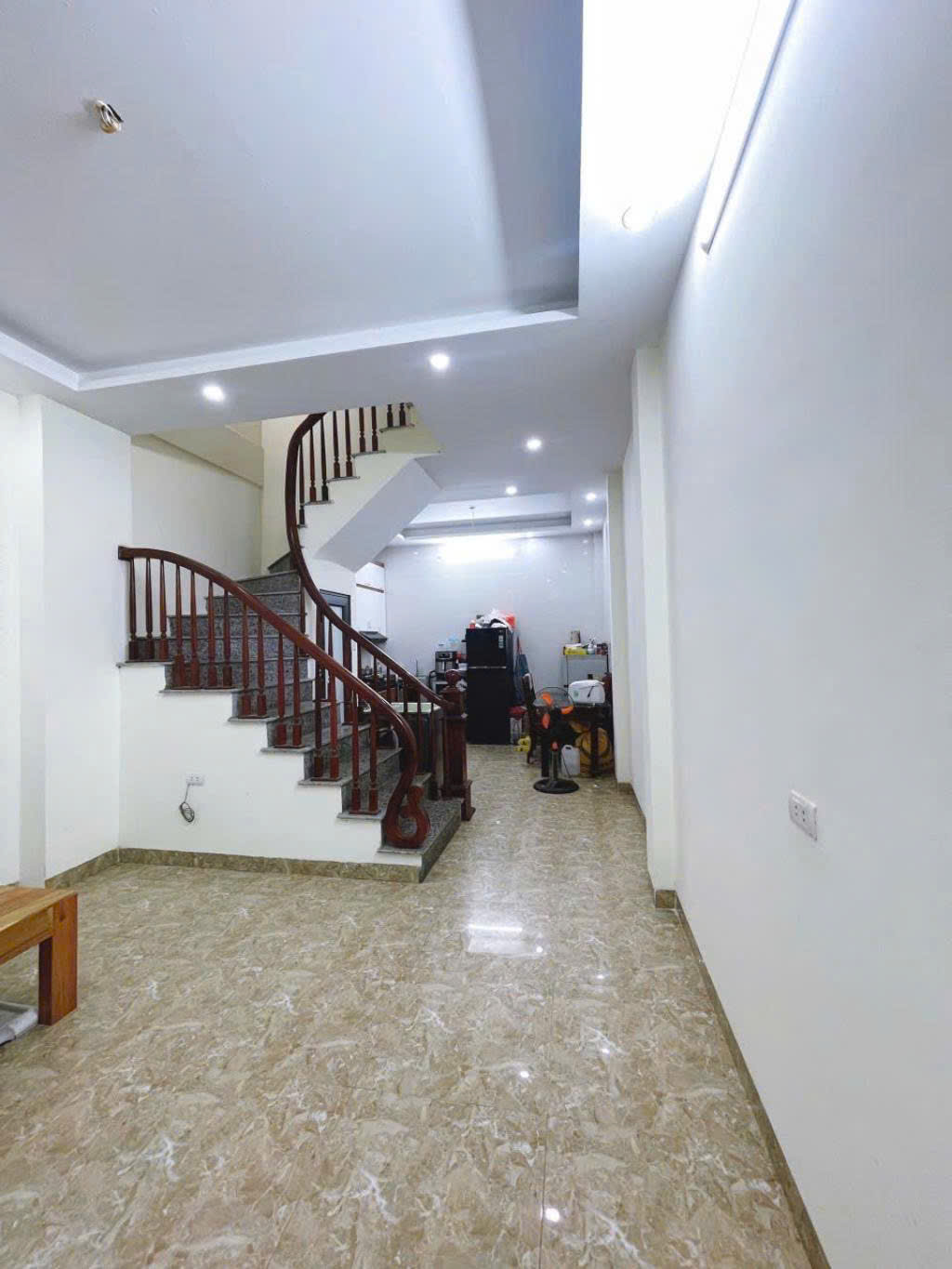 NHÀ 4 TẦNG - FULL NỘI THẤT - CHỈ 3.6 TỶ